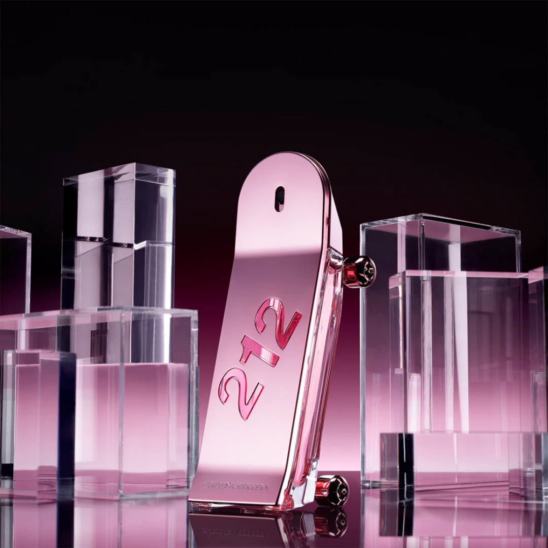Carolina Herrera 212 Woman Heroes Forever Young Eau de Parfum